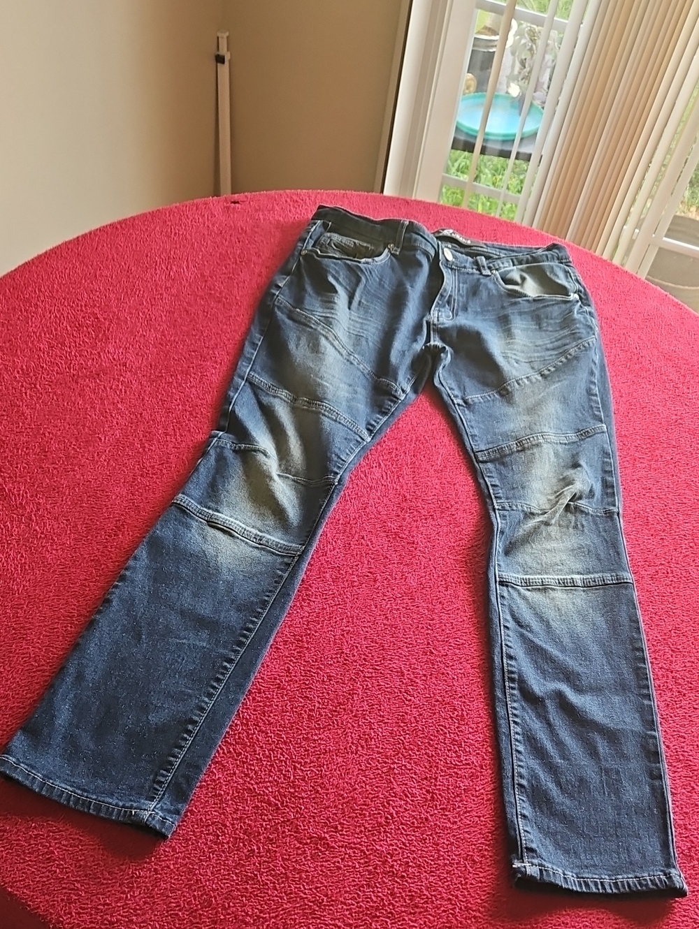 Men's Dark Blue Straight-Leg Jeans